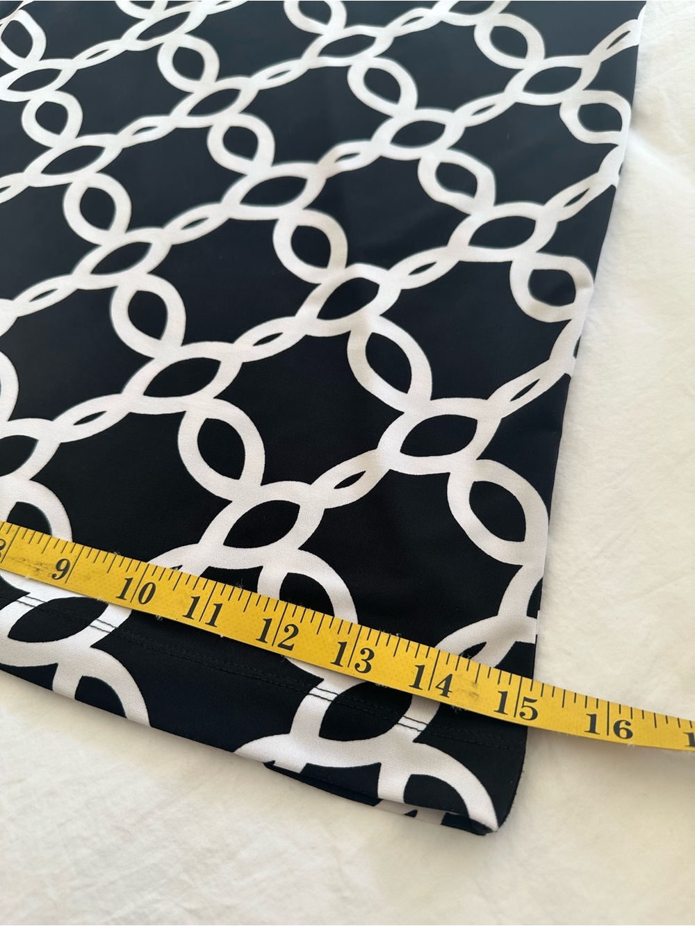 Chico's Black and White Printed Wide-Leg Pants, size XL (3) - Picture 9 of 12